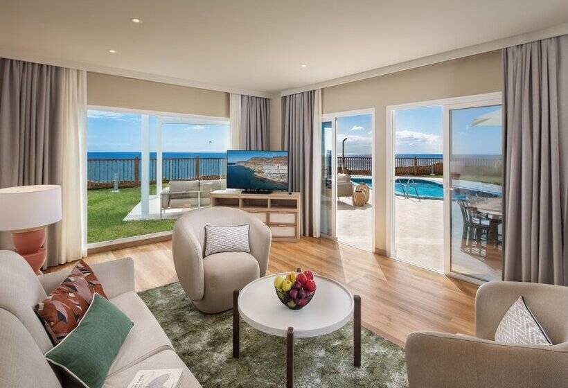 هتل Princess Taurito