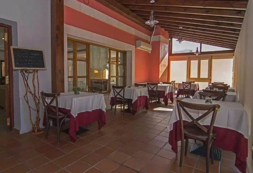 Отель Puerta Del Oriente