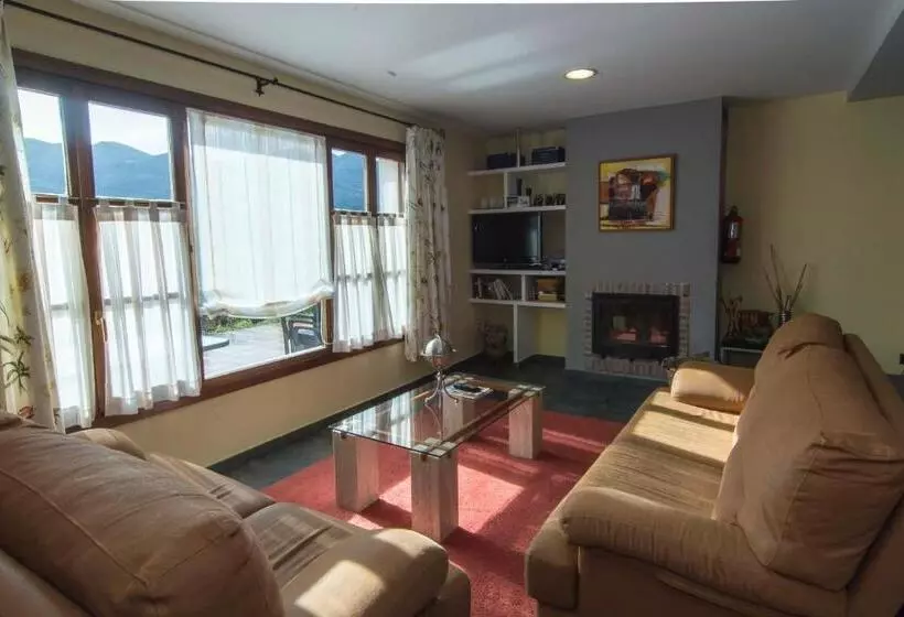 Отель Puerta Del Oriente