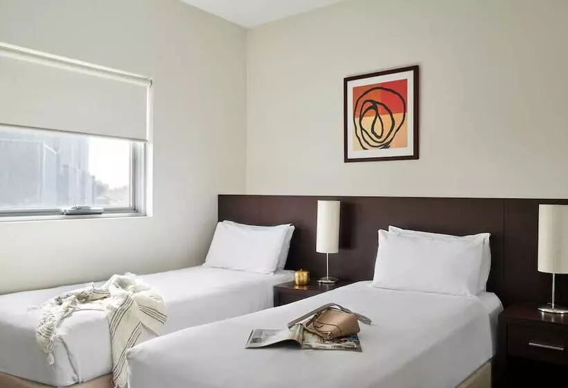 Отель Punthill Essendon