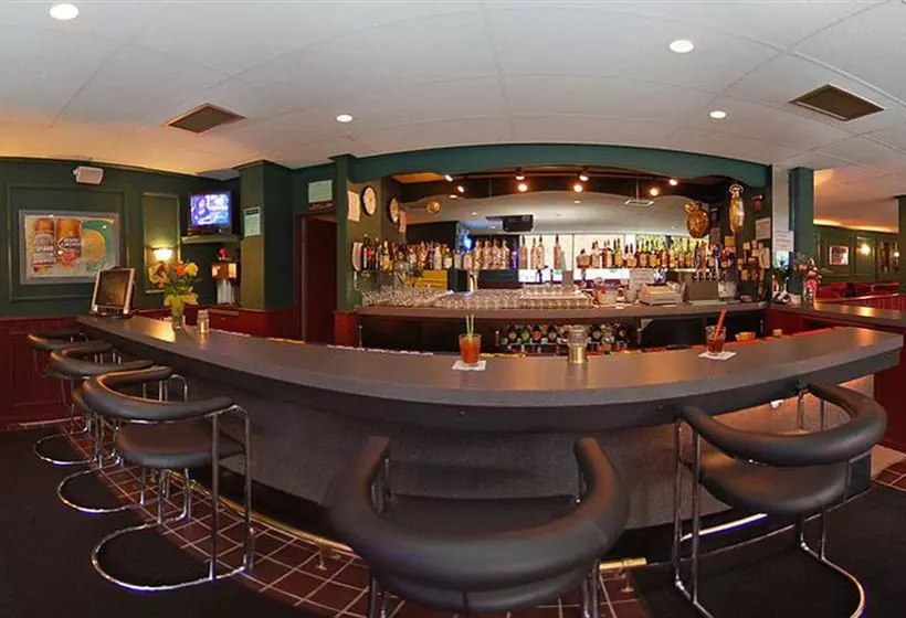 בית מלון כפרי Quality Inn Spokane, Downtown 4th Avenue