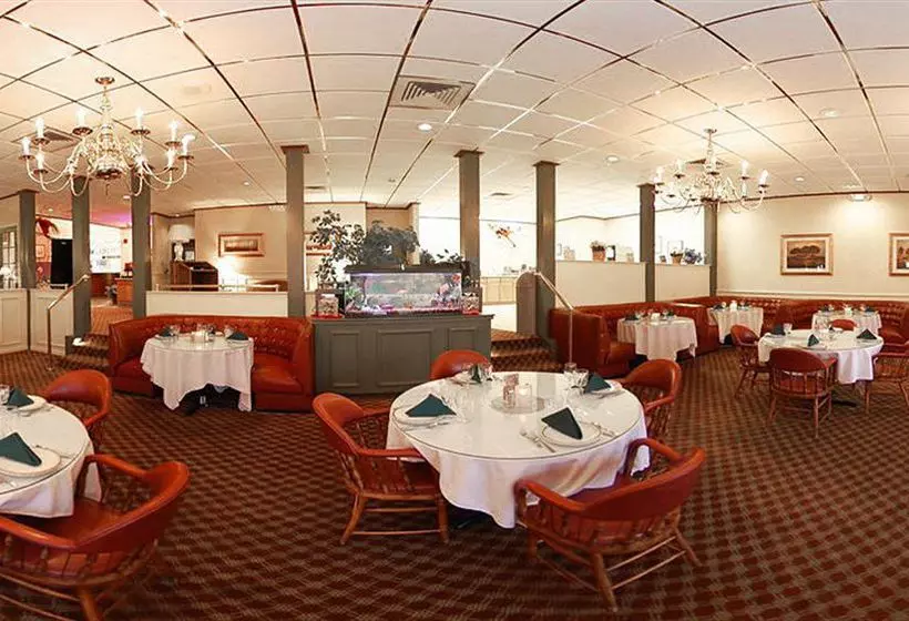 בית מלון כפרי Quality Inn Spokane, Downtown 4th Avenue