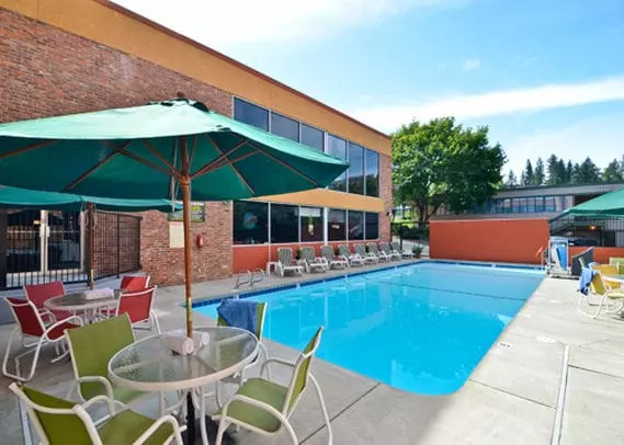 בית מלון כפרי Quality Inn Spokane, Downtown 4th Avenue