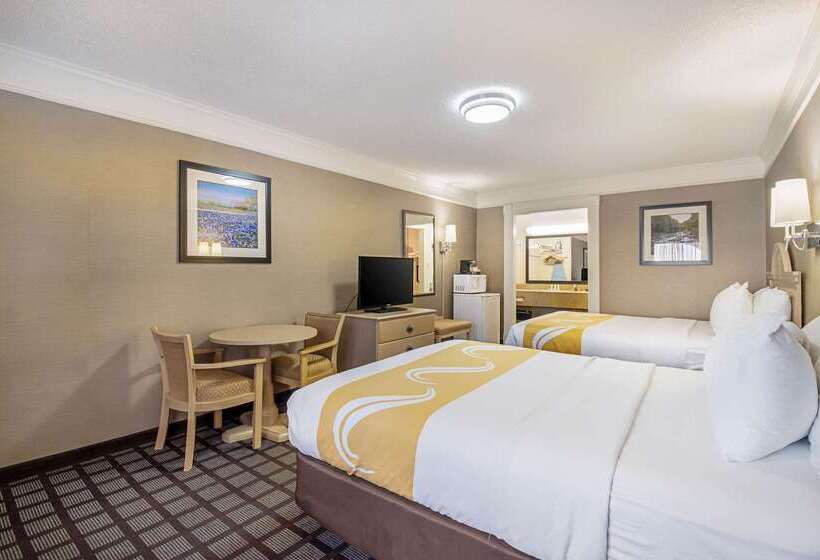 فندق Quality Inn Near Lake Marble Falls