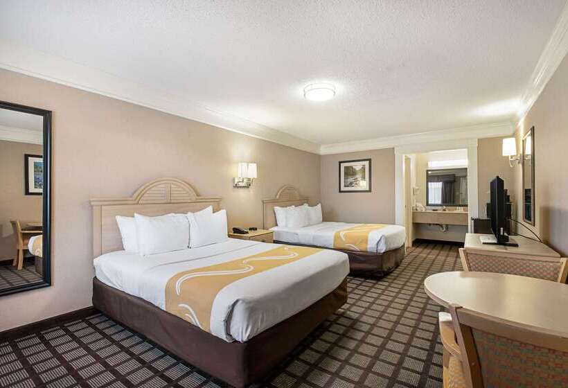 فندق Quality Inn Near Lake Marble Falls