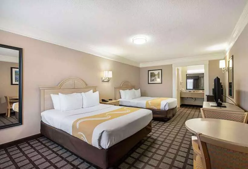 호텔 Quality Inn Near Lake Marble Falls