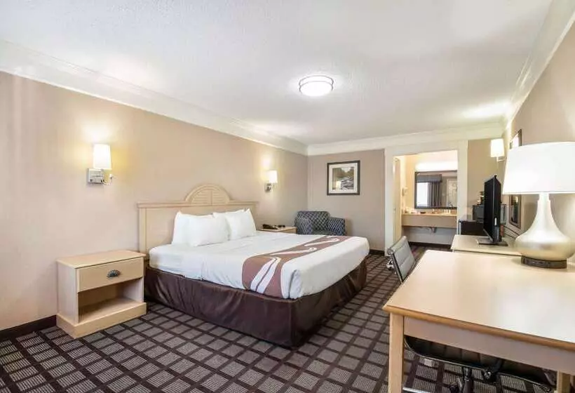 호텔 Quality Inn Near Lake Marble Falls