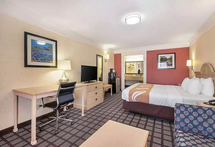 호텔 Quality Inn Near Lake Marble Falls