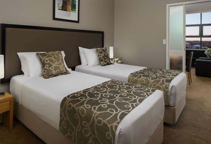 فندق Rydges Mackay Suites