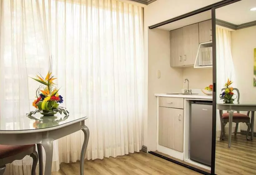 هتل Santander Plaza