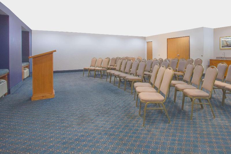 Microtel Inn And Suites Dover