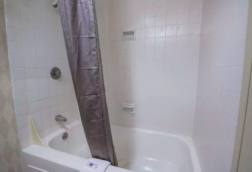 Motel 6 oriskany, Ny