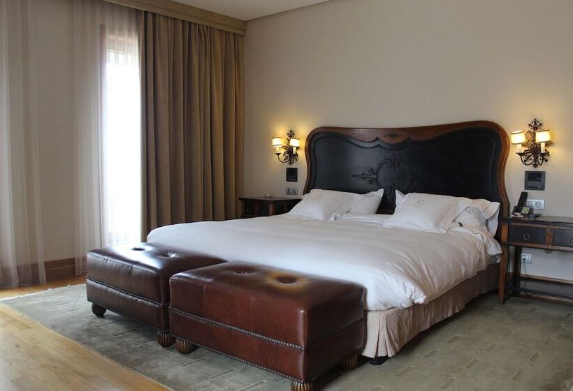 Pazo Los Escudos Hotel Spa & Resort