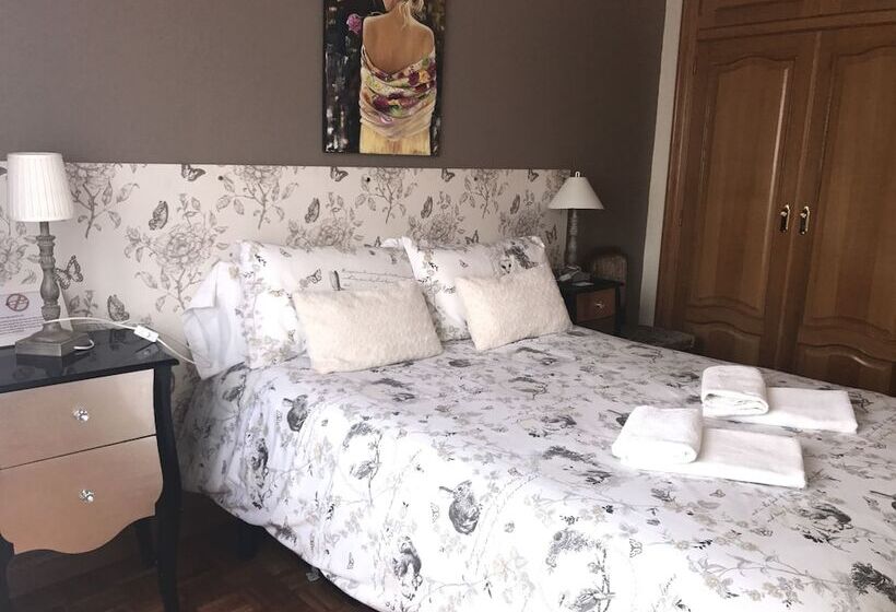 Panzió Alojamientos Olga