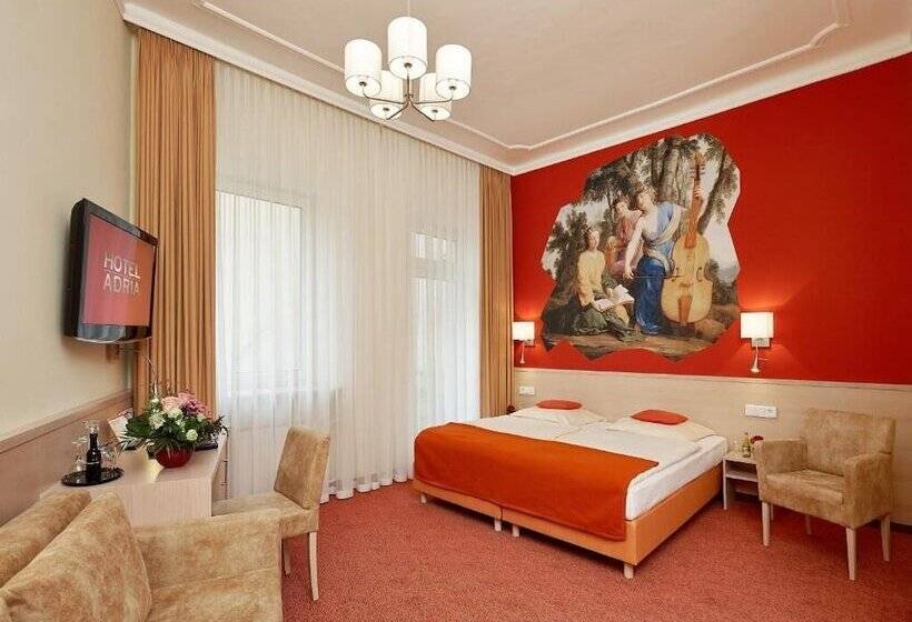 Hotel Adria München