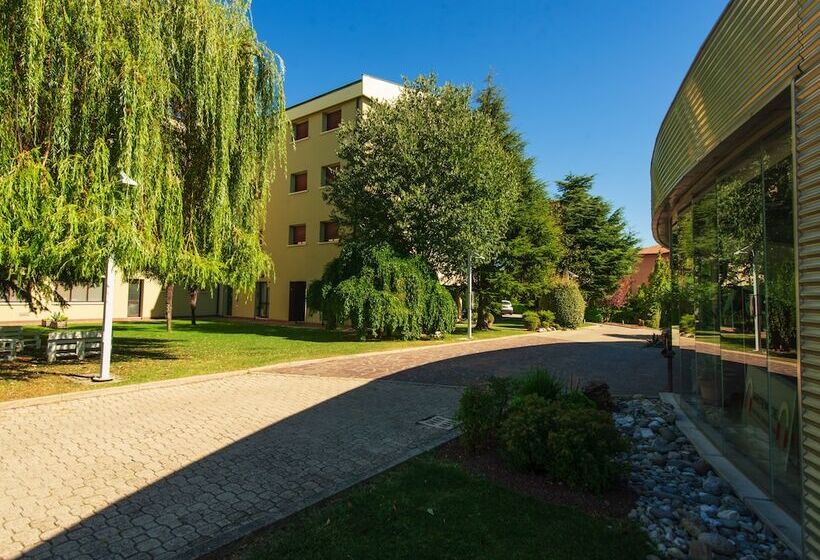 فندق Castello Artemide Congressi