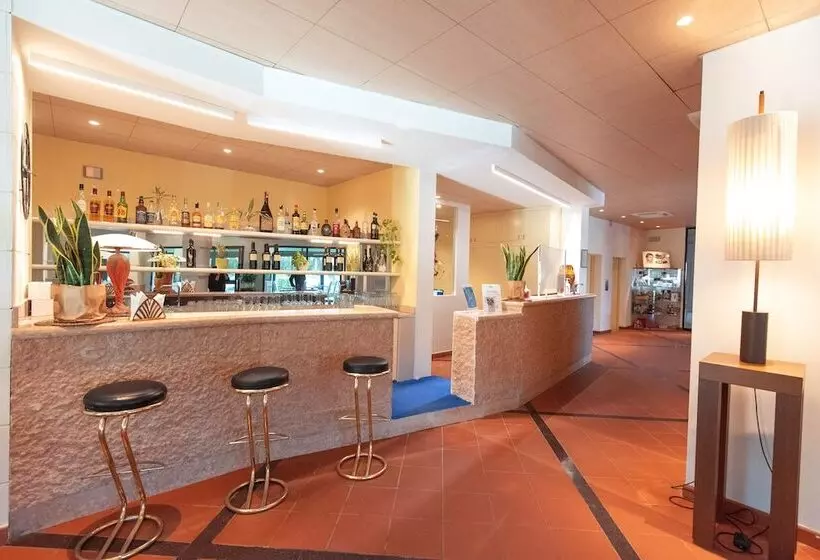 호텔 Castello Artemide Congressi