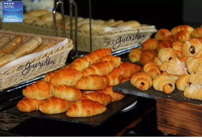 Отель Ciudad De Mostoles