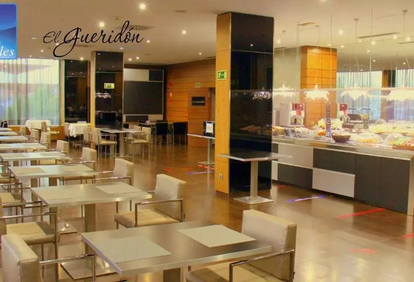 Отель Ciudad De Mostoles