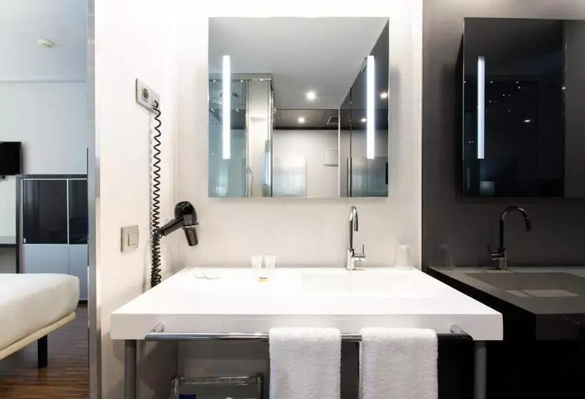 Отель Ciudad De Mostoles