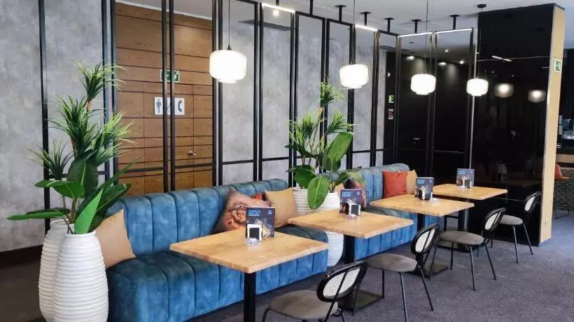 Отель Ciudad De Mostoles