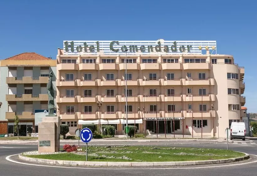 ホテル Comendador