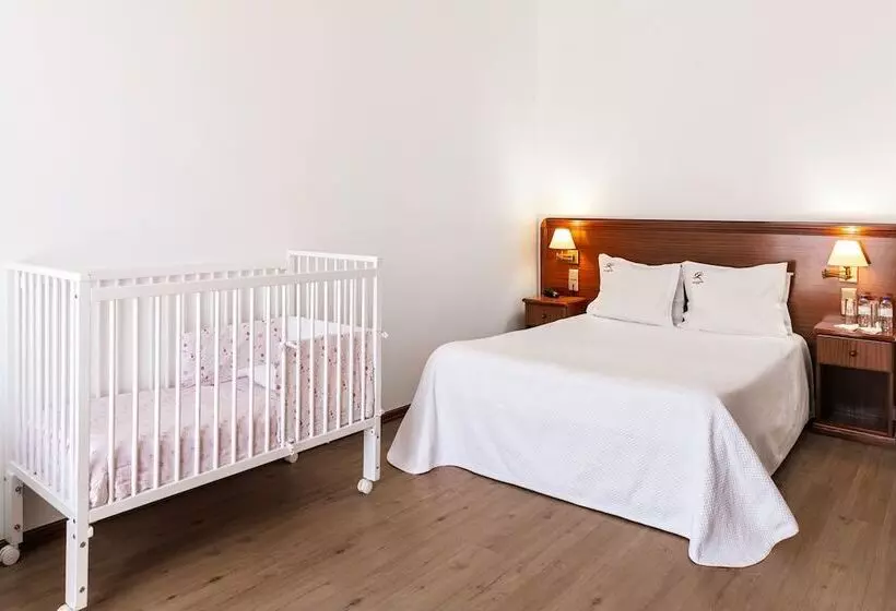 ホテル Comendador