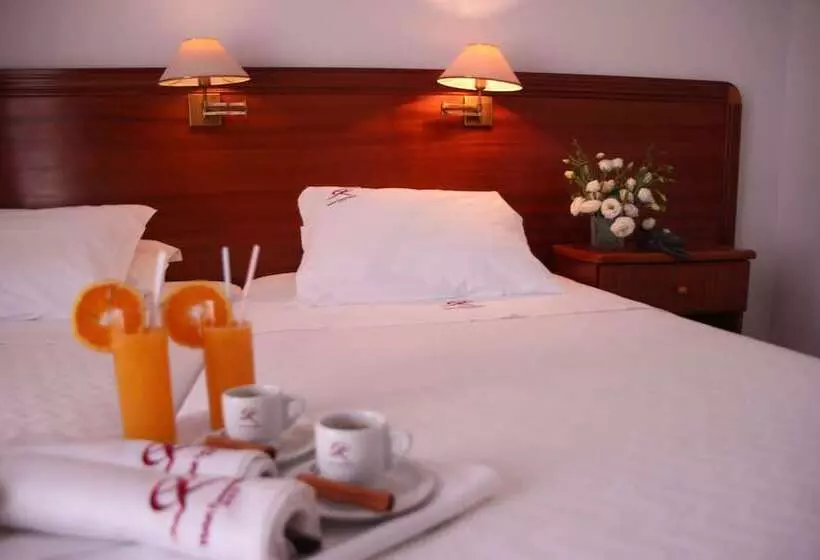 ホテル Comendador