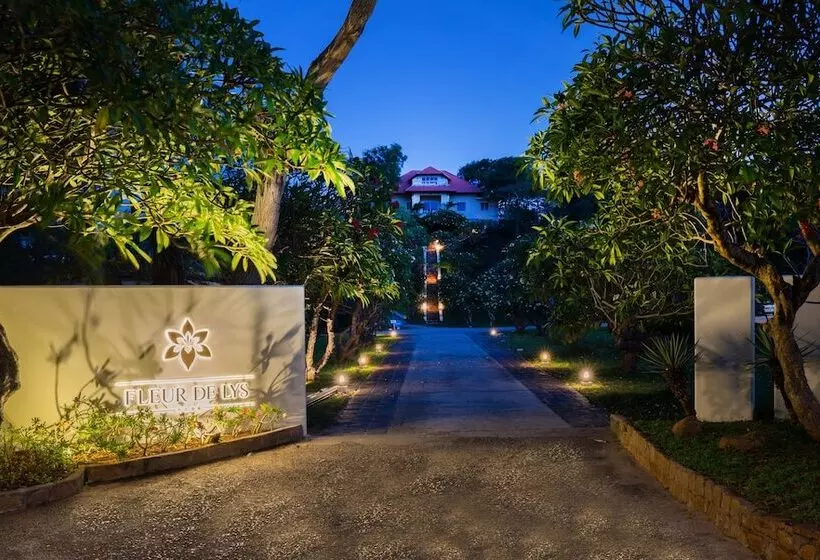 هتل Fleur De Lys Resort & Spa Long Hai