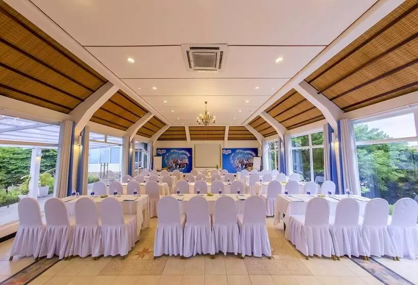 هتل Fleur De Lys Resort & Spa Long Hai