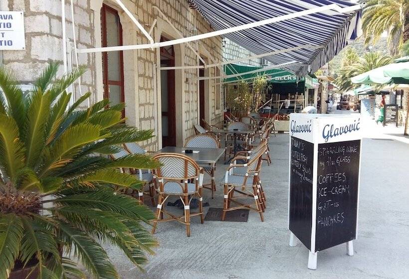 فندق Glavović