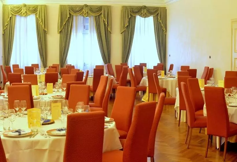 Grand Hotel Entourage Palazzo Strassoldo