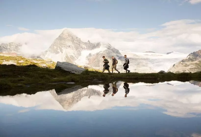 ホテル Heather Mountain Lodge