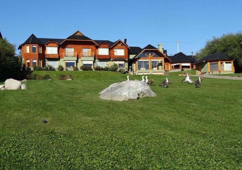 هتل Hosteria Los Hielos