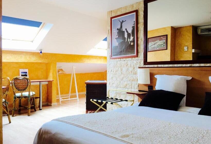 هتل Hôtel Bosquet Pau Centre