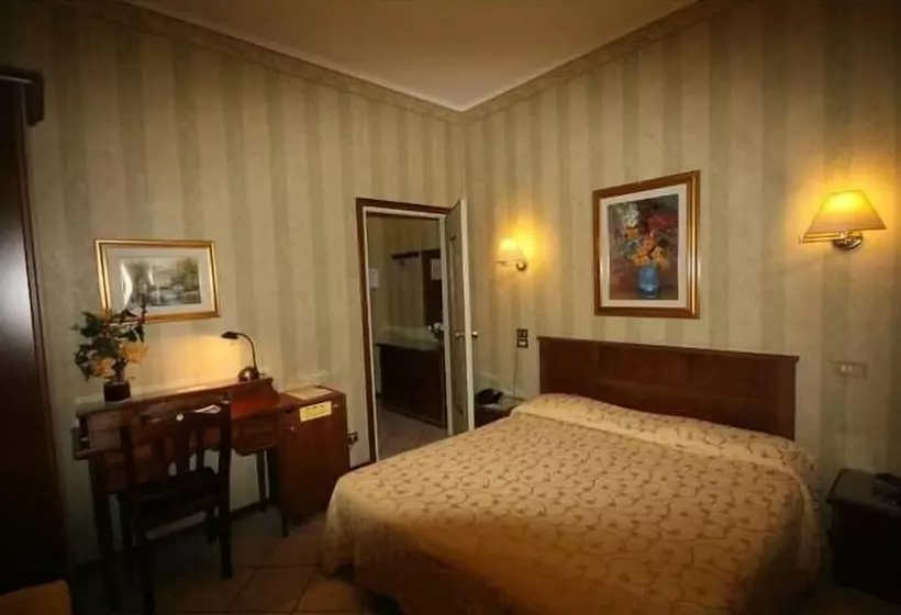 ホテル Italia City Center