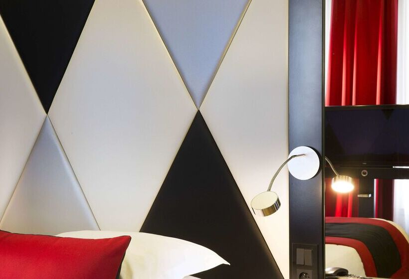 ホテル L Empire Paris   Louvre