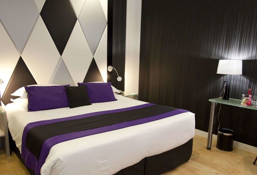 ホテル L Empire Paris   Louvre