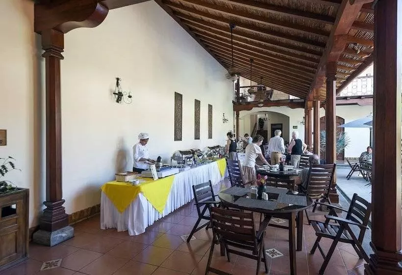 هتل Plaza Colon   Granada Nicaragua