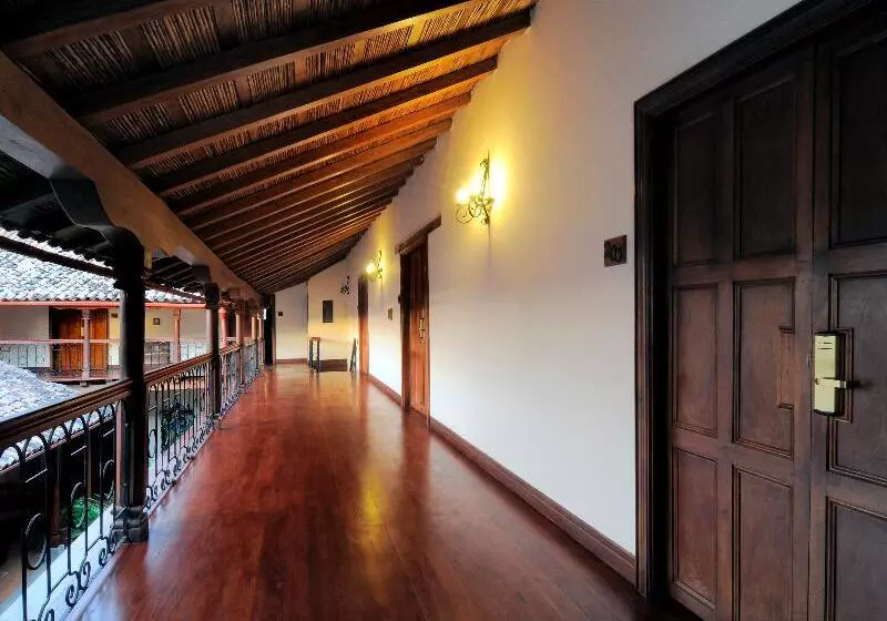 هتل Plaza Colon   Granada Nicaragua