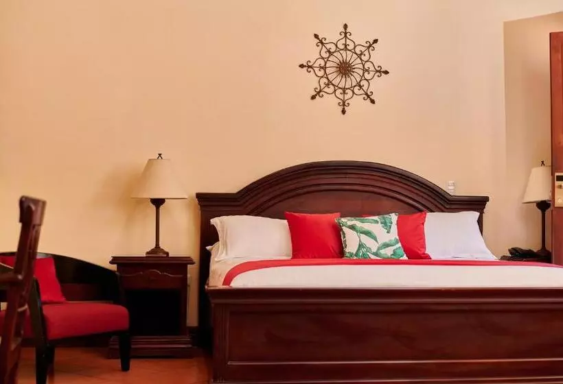 هتل Plaza Colon   Granada Nicaragua