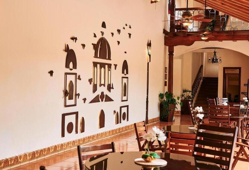 هتل Plaza Colon Granada Nicaragua