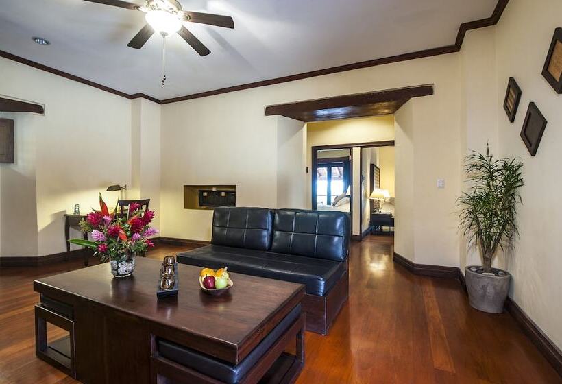 هتل Plaza Colon Granada Nicaragua