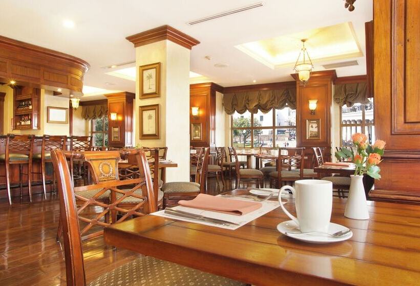 فندق Plaza Grande