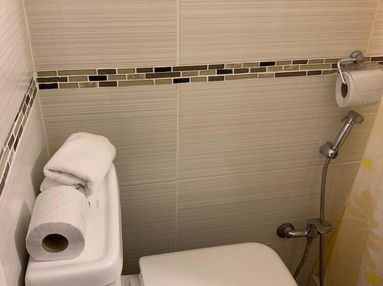 Hotel Punta Del Este Shelton