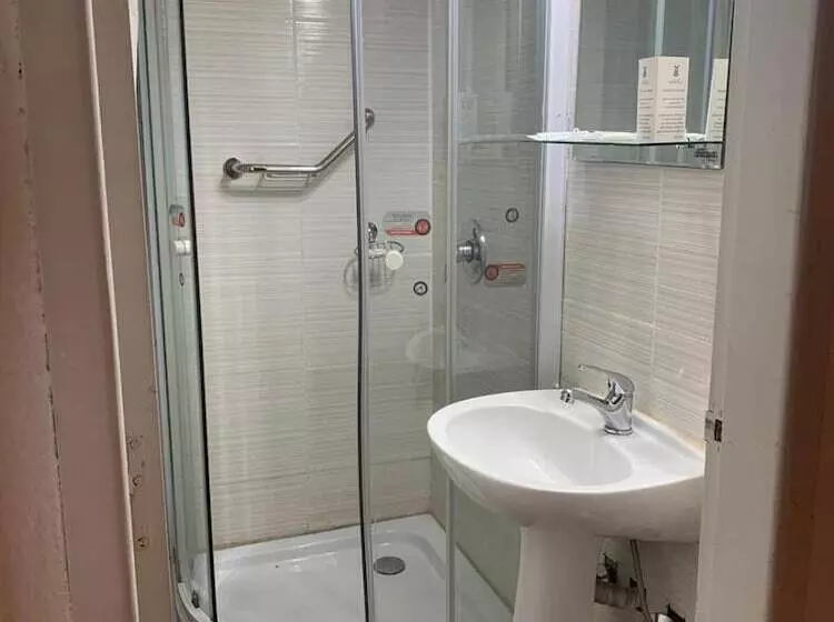 Hotel Punta Del Este Shelton