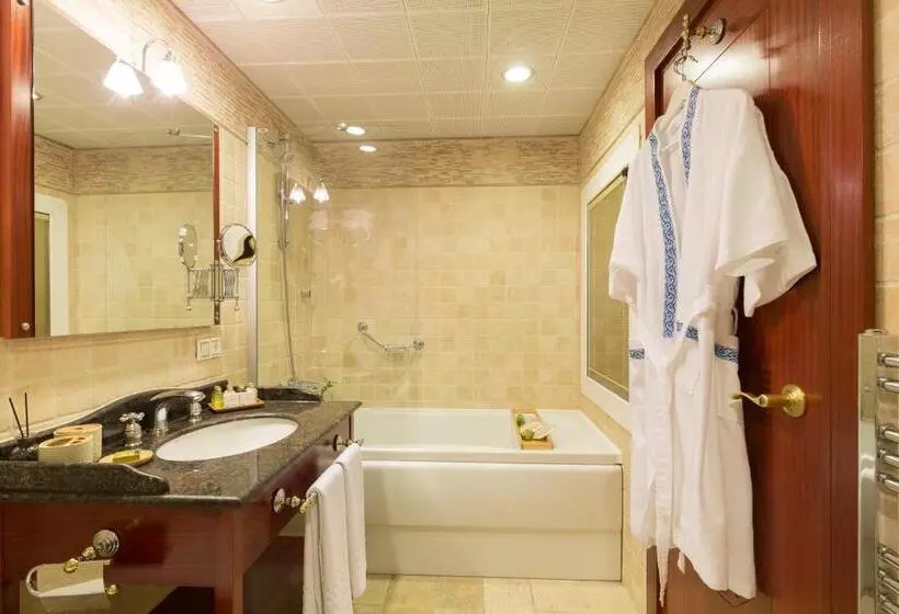 هتل Sirkeci Mansion