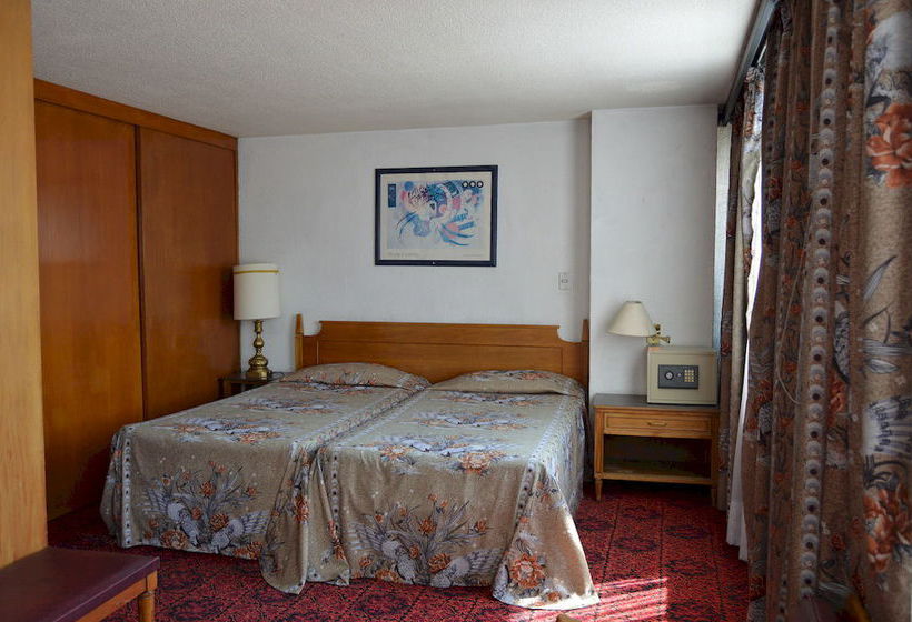 Отель Suites Mi Casa