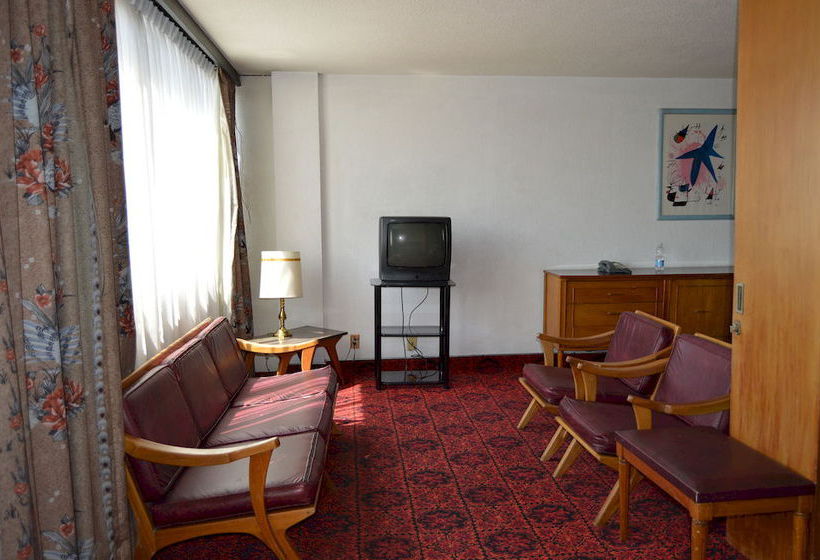 Отель Suites Mi Casa