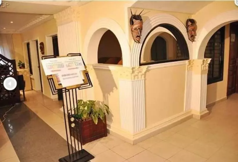 هتل Vallee Des Princes